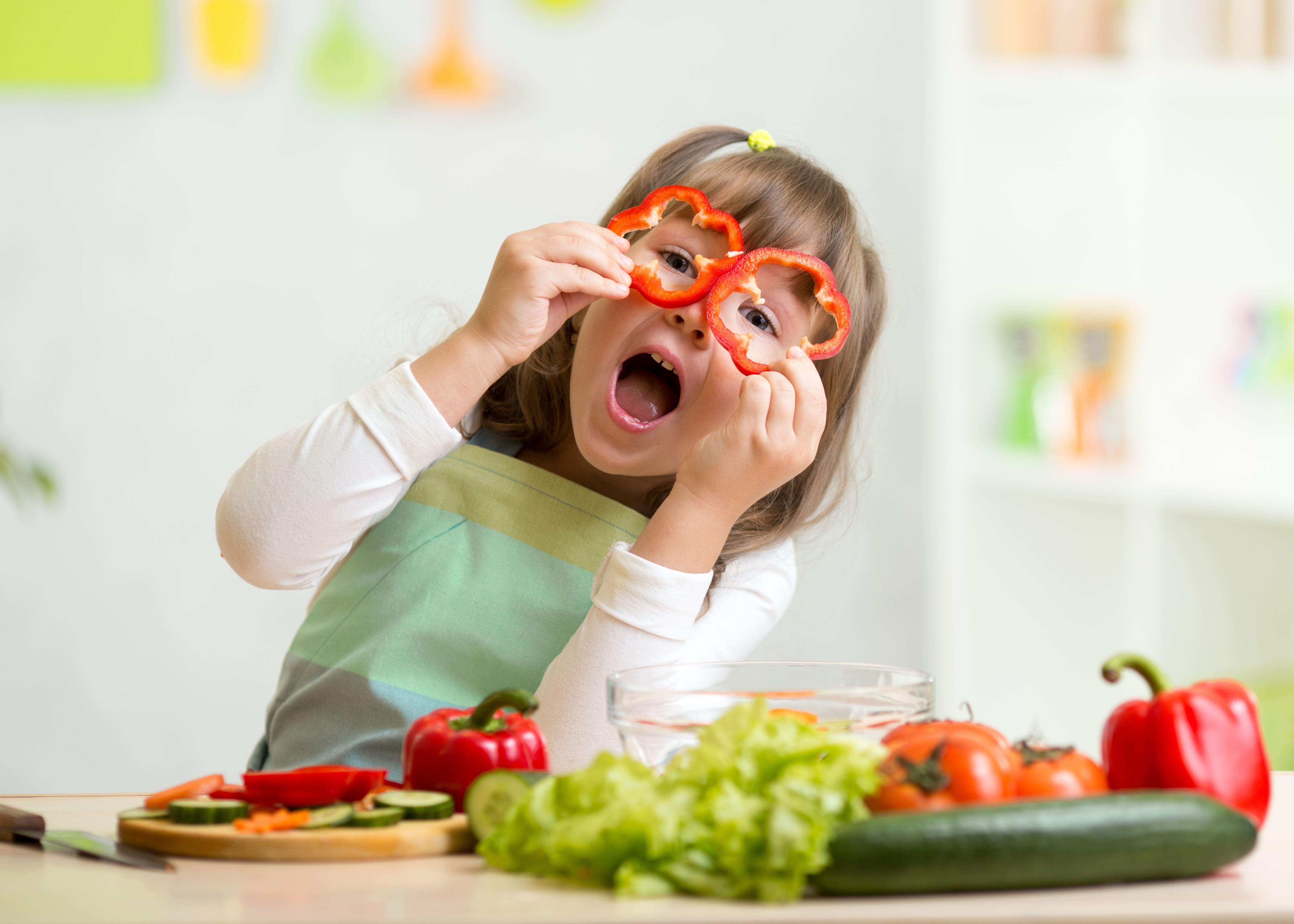 Удиви едой. Питание детей. Овощи для детей. Здоровое питание для детей. Здоровая еда для детей.